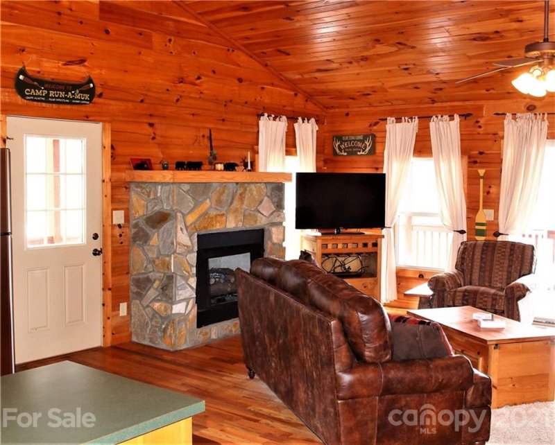 Property image 3 at 3 Multiflora Way, Waynesville, NC 28785