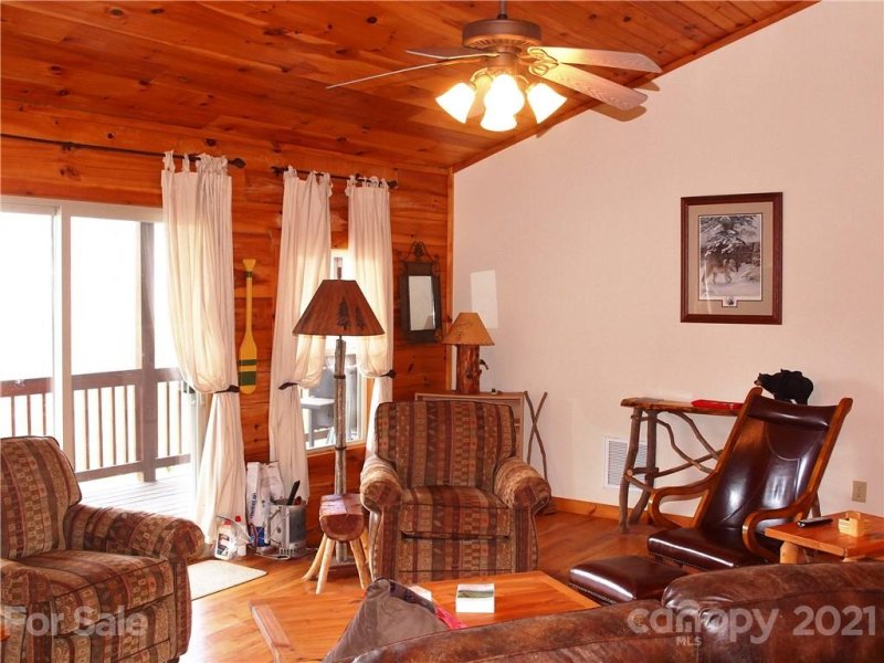 Property image 5 at 3 Multiflora Way, Waynesville, NC 28785