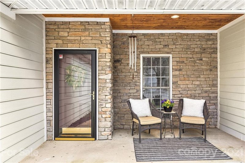 Property image 2 at 896 West Pointe Drive, Asheville, NC 28806