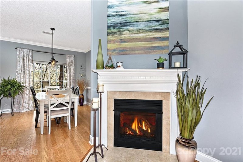 Property image 4 at 896 West Pointe Drive, Asheville, NC 28806