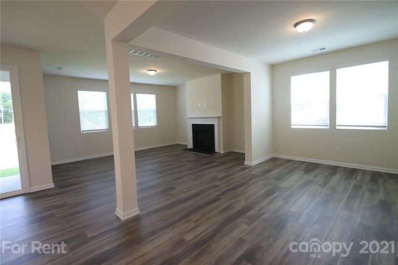 Property image 5 at 1446 Kings Grove, York, SC 27945