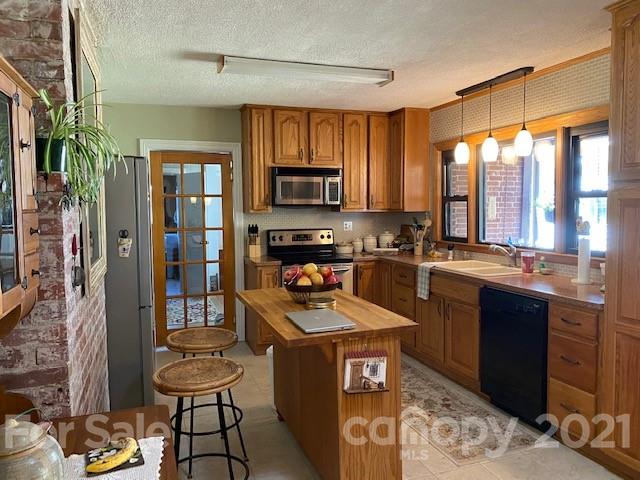 Property image 5 at 301 Walnut Avenue, Mount Holly, NC 28120