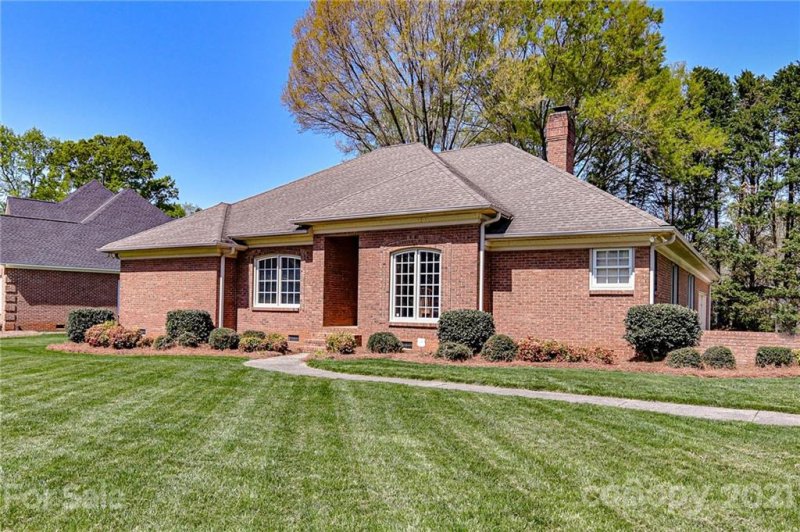 Property image 2 at 12901 Hidden Hills Lane, Mint Hill, NC 28227