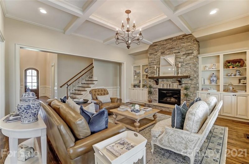 Property image 4 at 9006 Caliterra Drive, Matthews, NC 28104