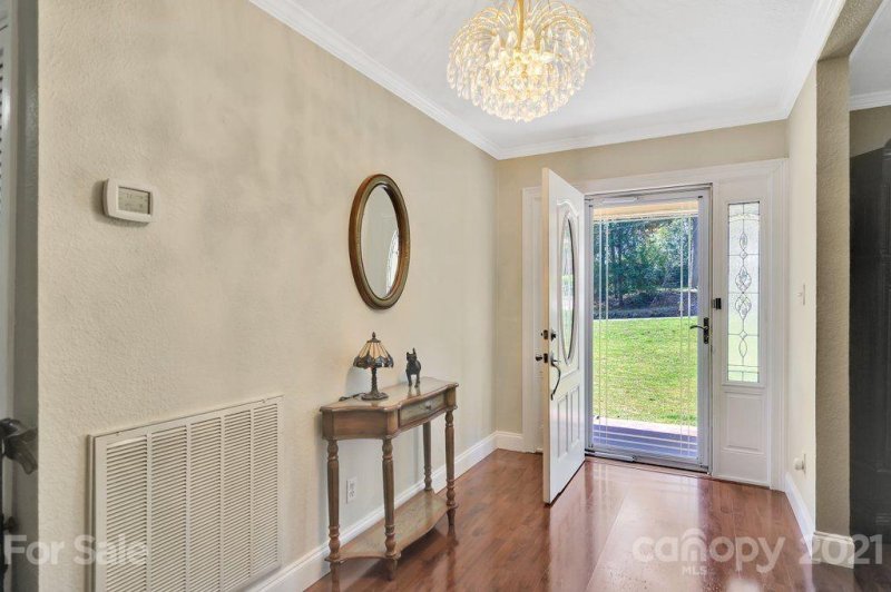 Property image 3 at 411 Spruce Place, Concord, NC 28025