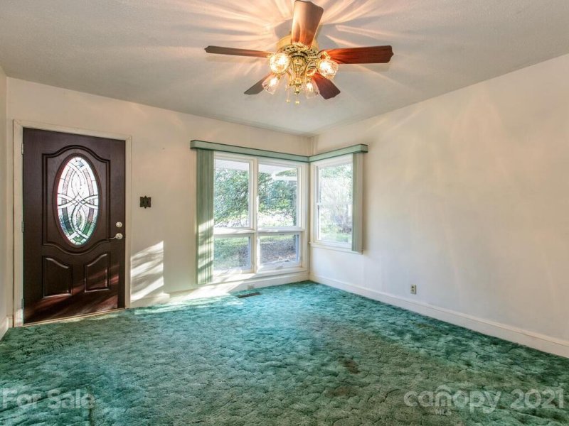 Property image 4 at 2 Morningside Court, Asheville, NC 28806