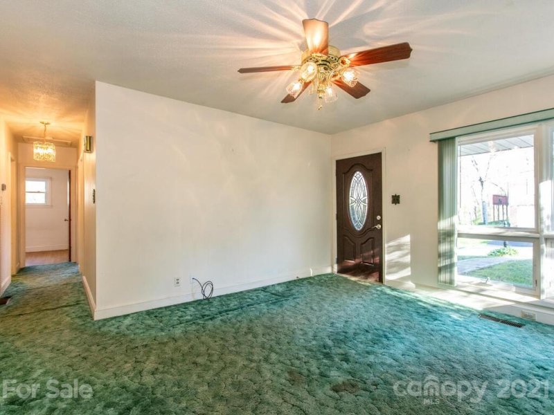 Property image 5 at 2 Morningside Court, Asheville, NC 28806