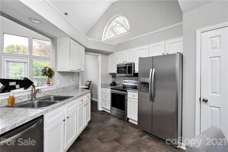 Property image 5 at 6830 Oldecastle Court, Charlotte, NC 28277