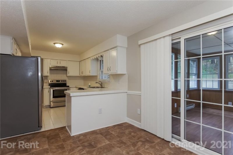 Property image 5 at 8233 Charles Crawford Drive, Charlotte, NC 28269