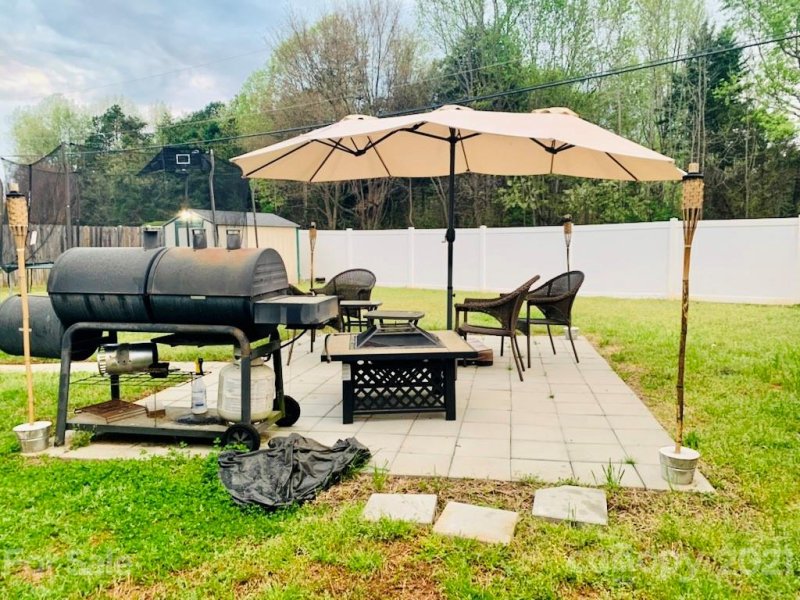 Property image 4 at 5008 Cello Court, Charlotte, NC 28215