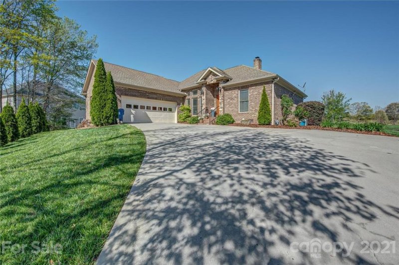 Property image 4 at 107 Buck Landing Drive, Shelby, NC 28150