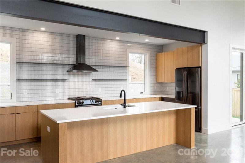 Property image 2 at 84 Malvern Walk, Asheville, NC 28806