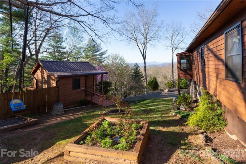 Property image 5 at 205 Mostert Drive, Asheville, NC 28804