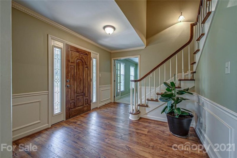 Property image 3 at 1200 Heatherloch Drive, Gastonia, NC 28054