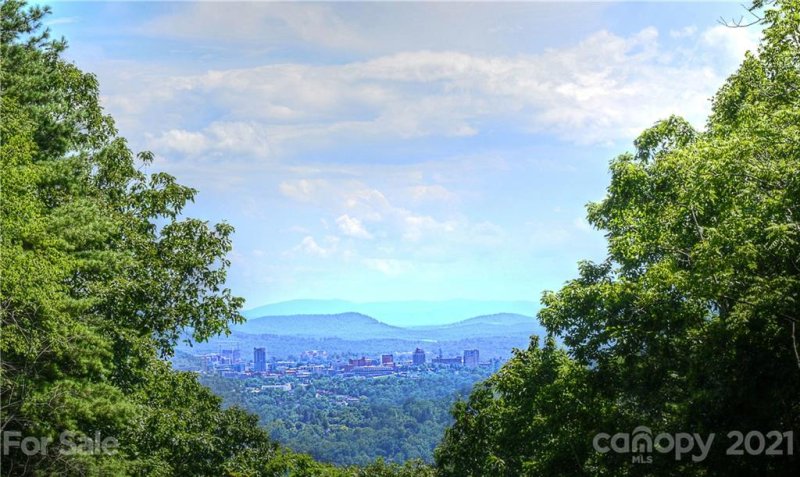 Property image 2 at 99999 Versant Drive, Asheville, NC 28804