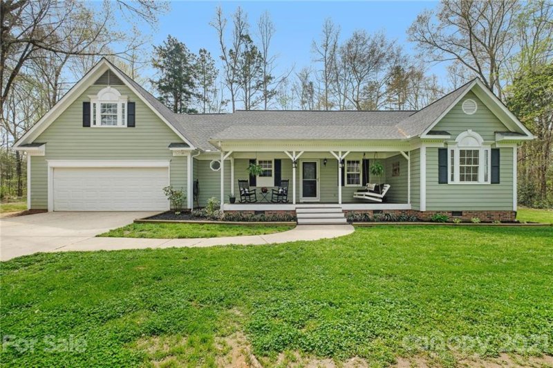 3172 Merritt Lane