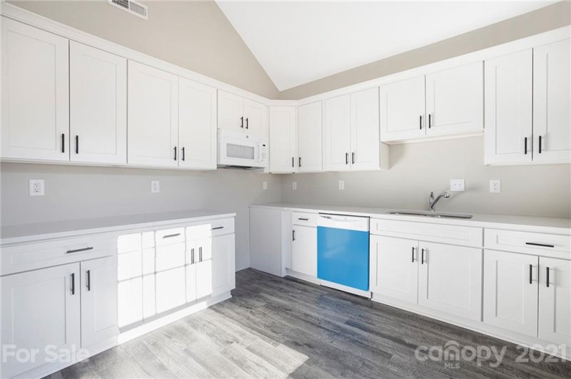 Property image 4 at 108 W Ridge Street, Gastonia, NC 28052