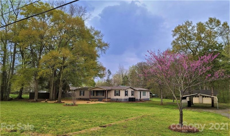 4492 Pebblebrook Circle