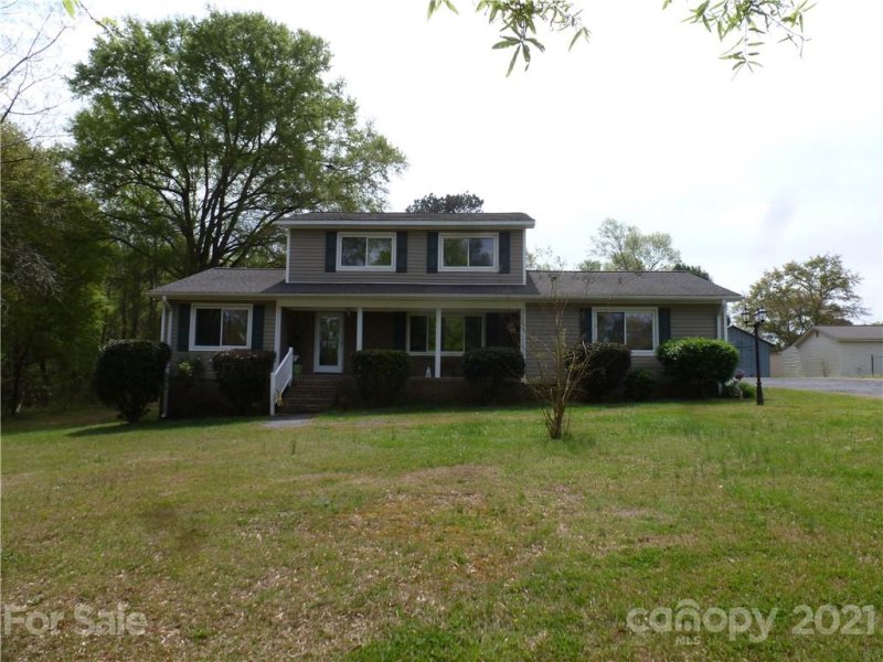 2861 Drew Drive