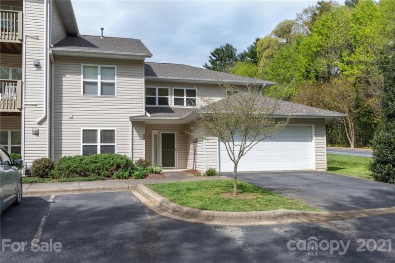 301 Carrington Place