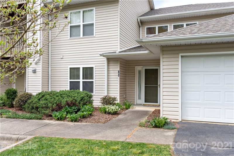 Property image 2 at 301 Carrington Place, Arden, NC 28704