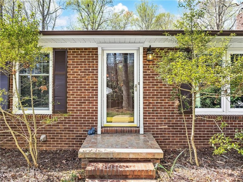 Property image 3 at 98 Pensacola Avenue, Arden, NC 28704