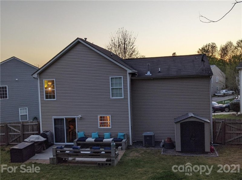 Property image 2 at 7803 Rabbits Foot Lane, Charlotte, NC 28217