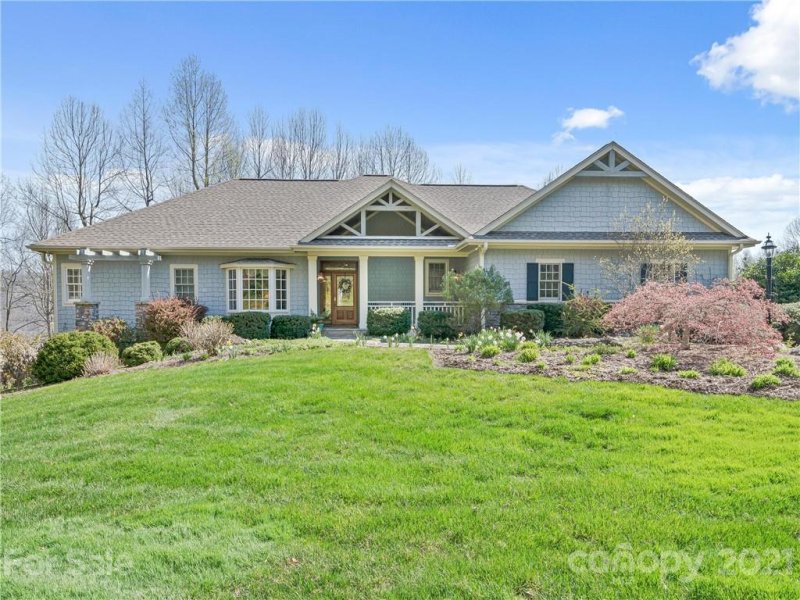 Property image 4 at 144 Village Springs Lane, Hendersonville, NC 28739