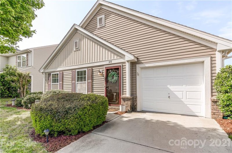 Property image 2 at 1441 Logan Patrick Court, Gastonia, NC 28052