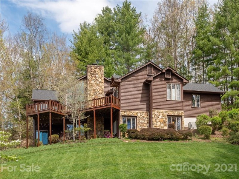 Property image 4 at 137 Cypress Point, Hendersonville, NC 28739
