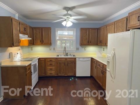 Property image 2 at 9722 Keltic Cove Drive, Charlotte, NC 28227