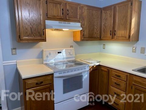 Property image 4 at 9722 Keltic Cove Drive, Charlotte, NC 28227