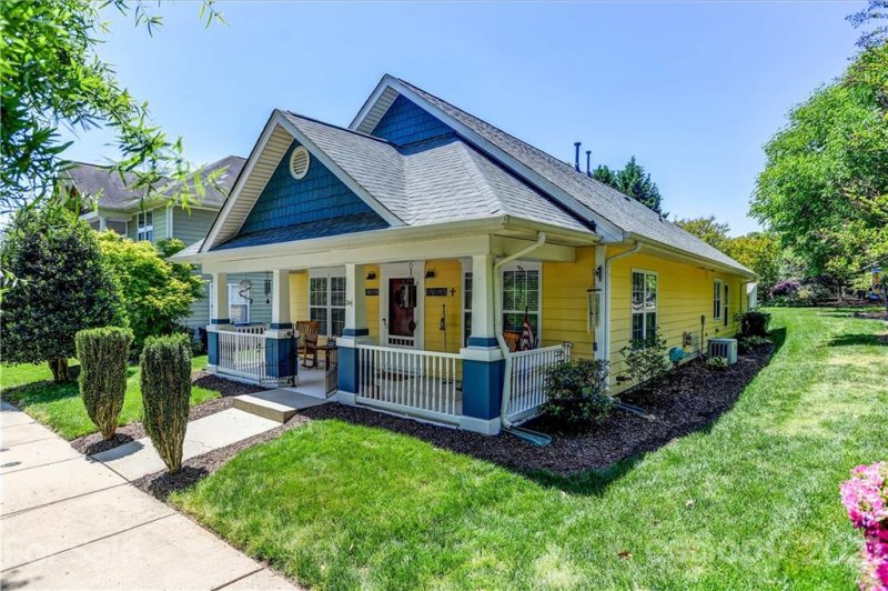 Property image 4 at 14143 Magnolia Bend Drive, Huntersville, NC 28078