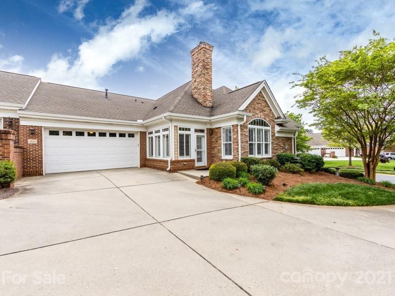 Property image 2 at 2623 Bella Sera Way, Matthews, NC 28105