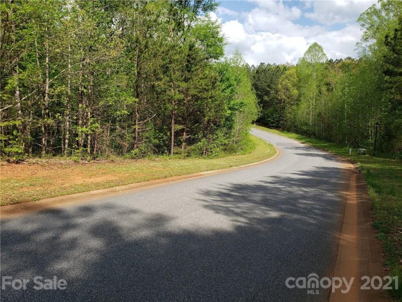 Property image 2 at 9032 Wagon Trail, Lincolnton, NC 28092