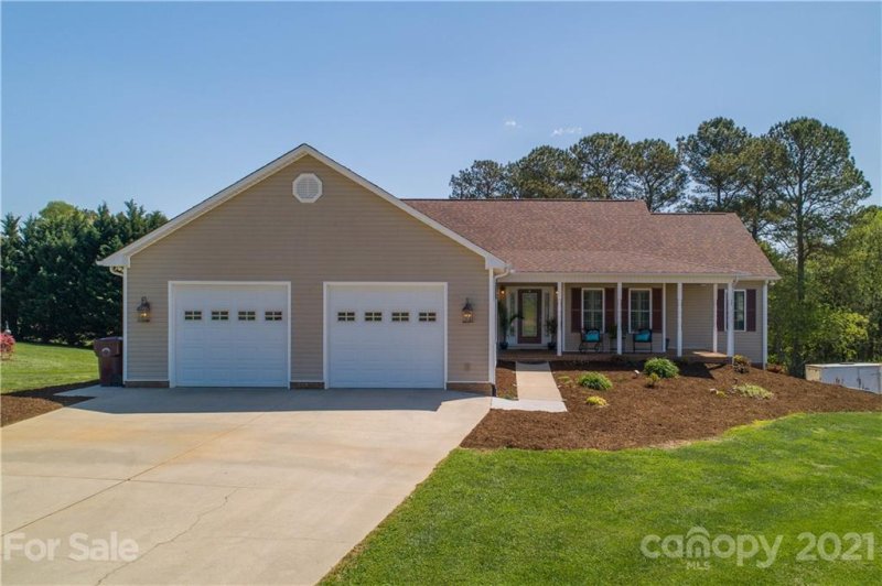 5328 Moore Acres Drive