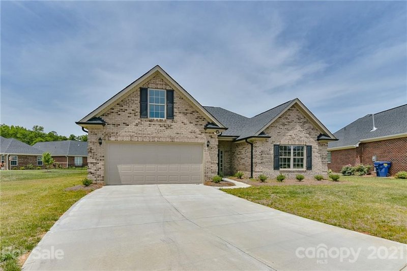 Property image 2 at 5222 Grey Hawk Court, Concord, NC 28110