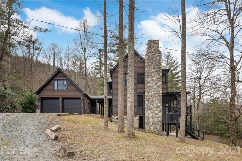 Property image 3 at 471 Chestnut Hill Loop Road, Gerton, NC 28735
