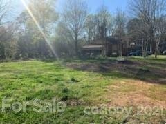 Property image 2 at 2300 Lanecrest Drive, Charlotte, NC 28215