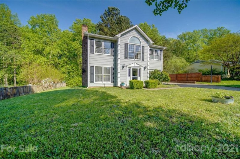 Property image 3 at 2600 Caswell Court, Gastonia, NC 28054