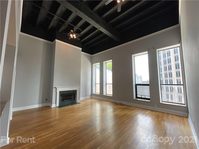 Property image 3 at 127 N Tryon Street, Charlotte, NC 28202