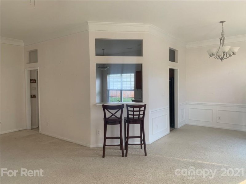 Property image 4 at 10514 Hellebore Road, Charlotte, NC 28213