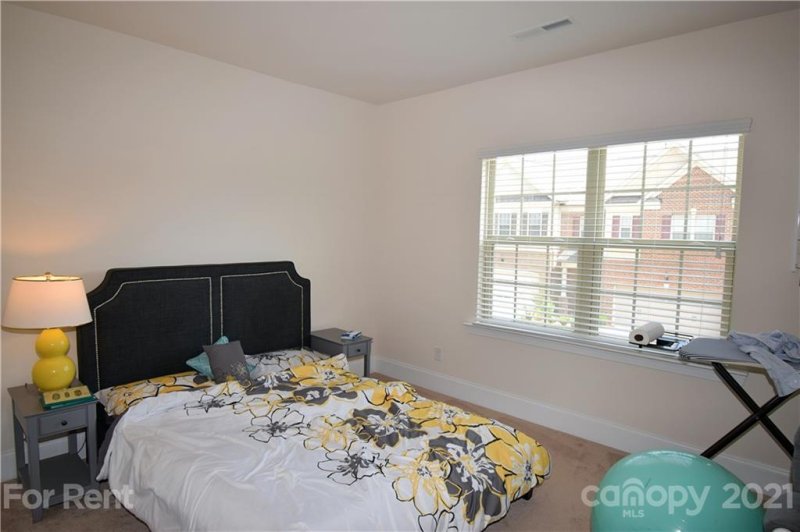 Property image 5 at 10722 Campbell Commons Way, Charlotte, NC 28277