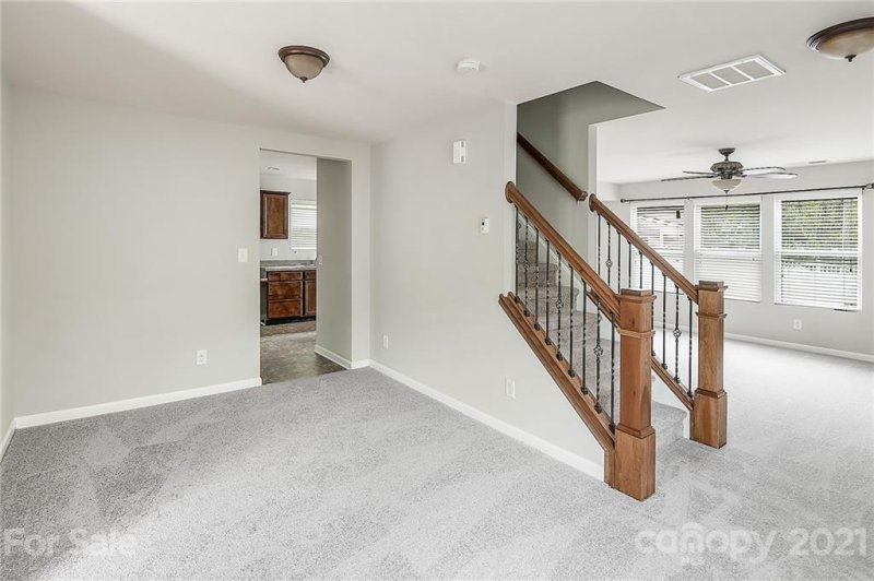 Property image 4 at 906 Capra Court, Charlotte, NC 28214