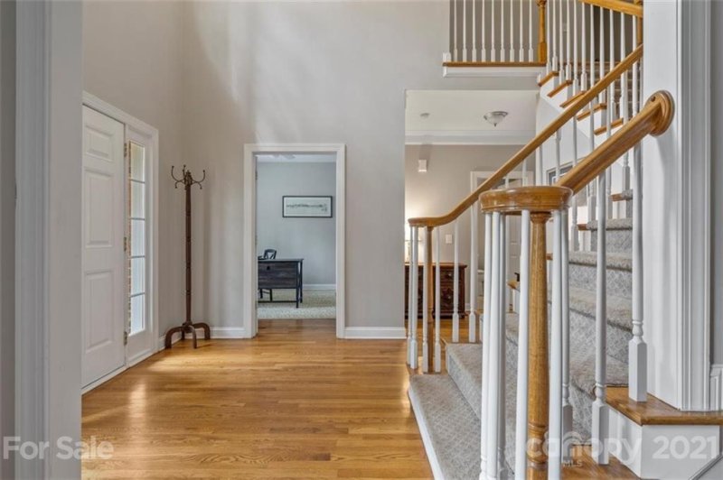 Property image 3 at 1104 Long Creek Court, Lake Wylie, SC 29710