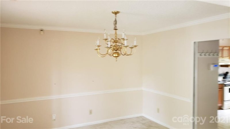 Property image 3 at 807 Grays Creek Lane, Charlotte, NC 28214