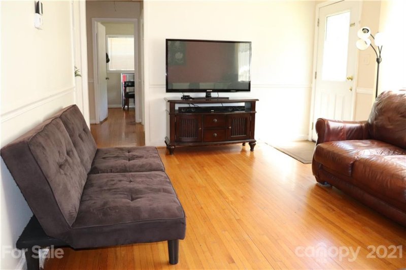 Property image 4 at 2730 Dora Drive, Charlotte, NC 28215