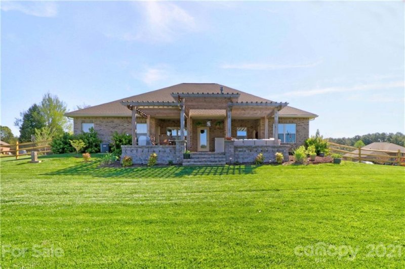 Property image 4 at 126 Tall Fern Loop, Mooresville, NC 28117