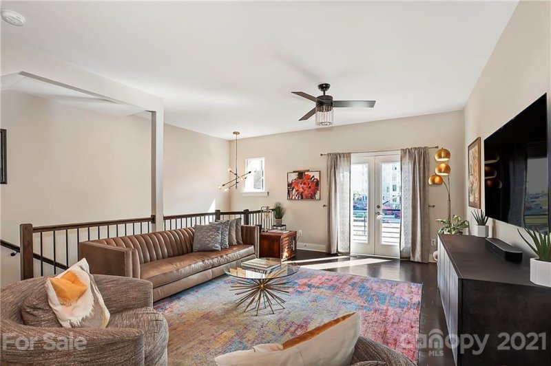 Property image 4 at 2901 Grand Union Way, Charlotte, NC 28209