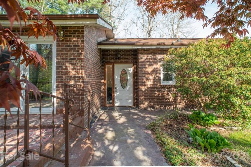 Property image 3 at 20 S Greenwood Forest Drive, Etowah, NC 28729